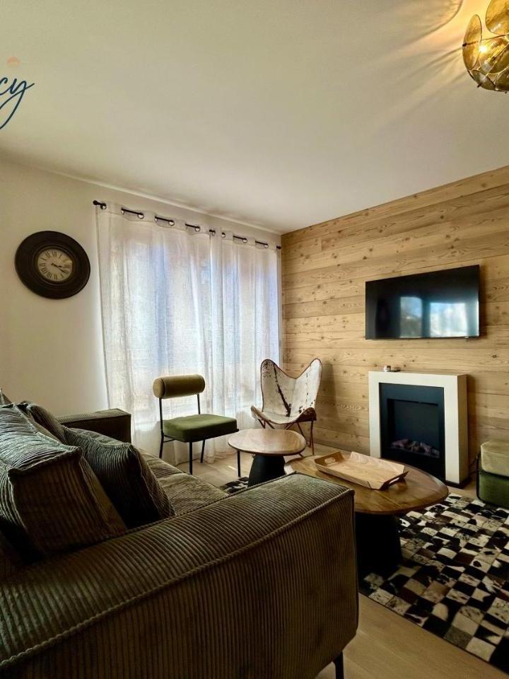 Three-Bedroom Deluxe Apartment - Free WiFi – Homency - Residence L'expression D21