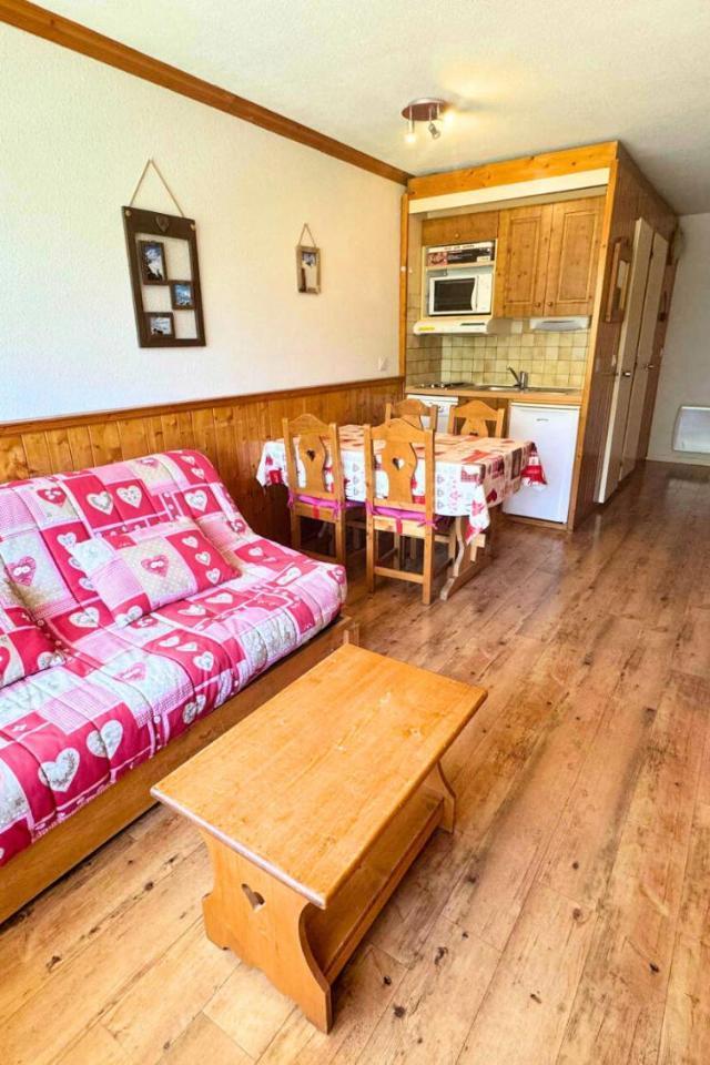 Residence Villaret - Appartement 4 Personnes Au Pied Des Pistes Des 3 Vallees Mae-3243