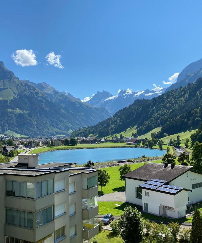 Wunderstay Alpine 303 New Studio with Lake & Mountain View