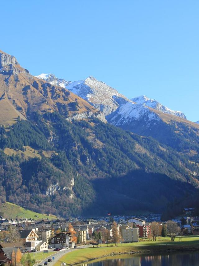 Wunderstay Alpine 303 New Studio with Lake & Mountain View – billede 5
