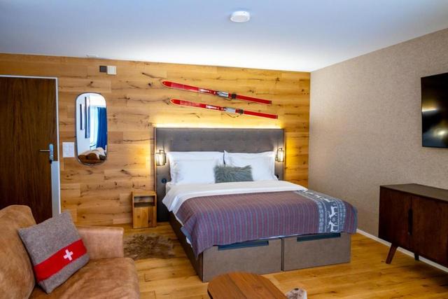 Wunderstay Alpine 303 New Studio with Lake & Mountain View – billede 8