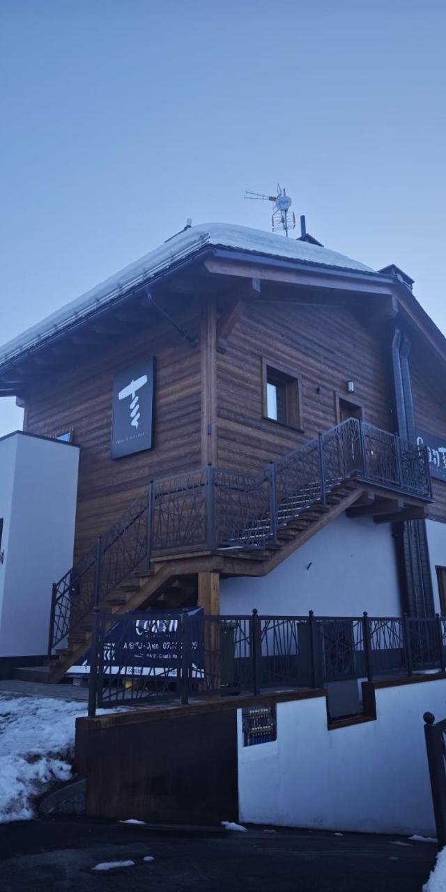 Contin Apartment