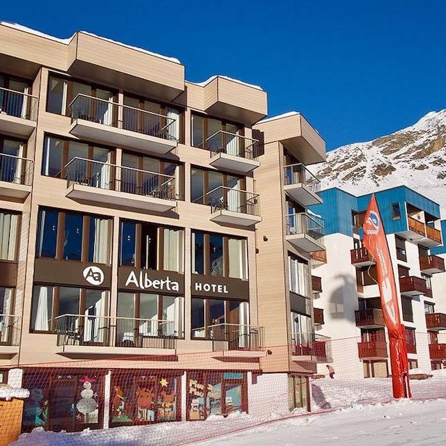 Alberta Hotel