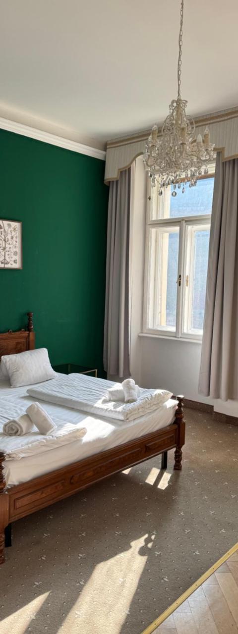 Privatzimmer Im Ehemaligen Grand Hotel de L Europe – Bad Gastein