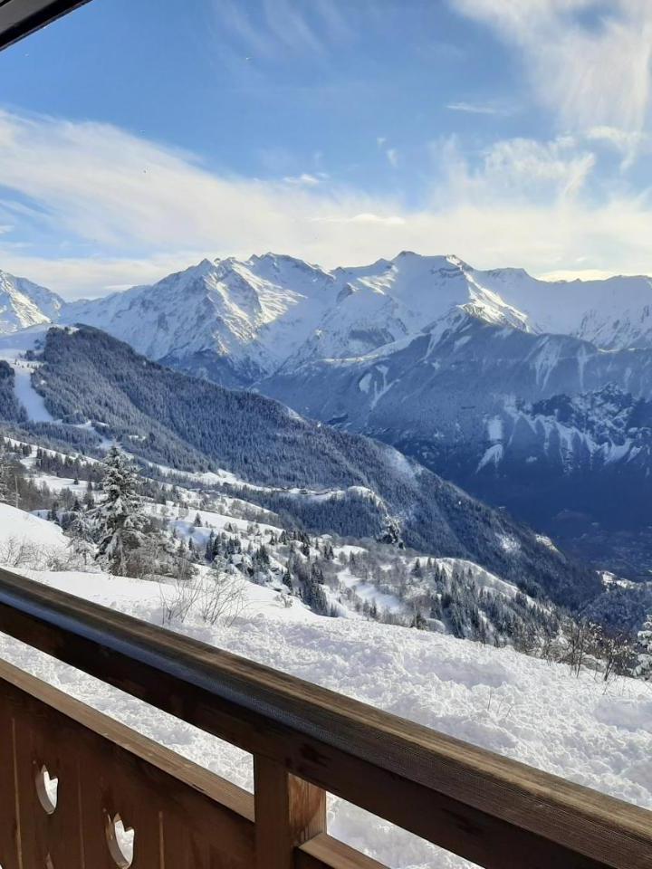 One-Bedroom Apartment (1 bunk bed and 1 sofa bed) - Free WiFi – Appartement Cosy a L'alpe D'huez 27 M² Avec Vue Montagne