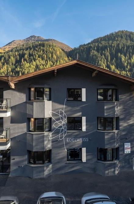 Hotel Edelweiss (Adults only) – billede 1