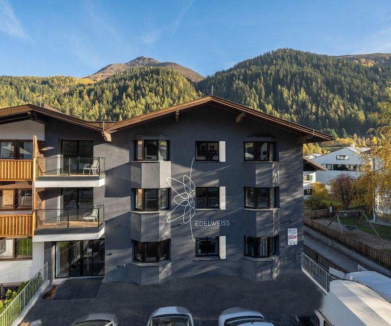 Hotel Edelweiss (Adults only)