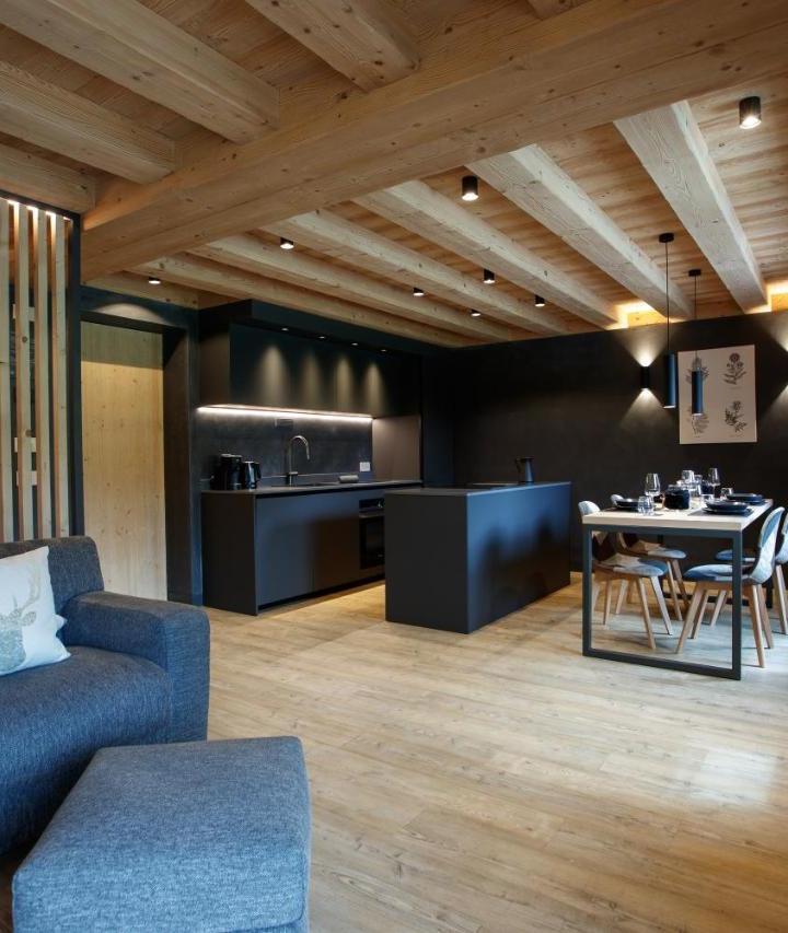 Two-Bedroom Chalet (2 single beds) - Free WiFi – Snow Villa Genf SPA - Relax