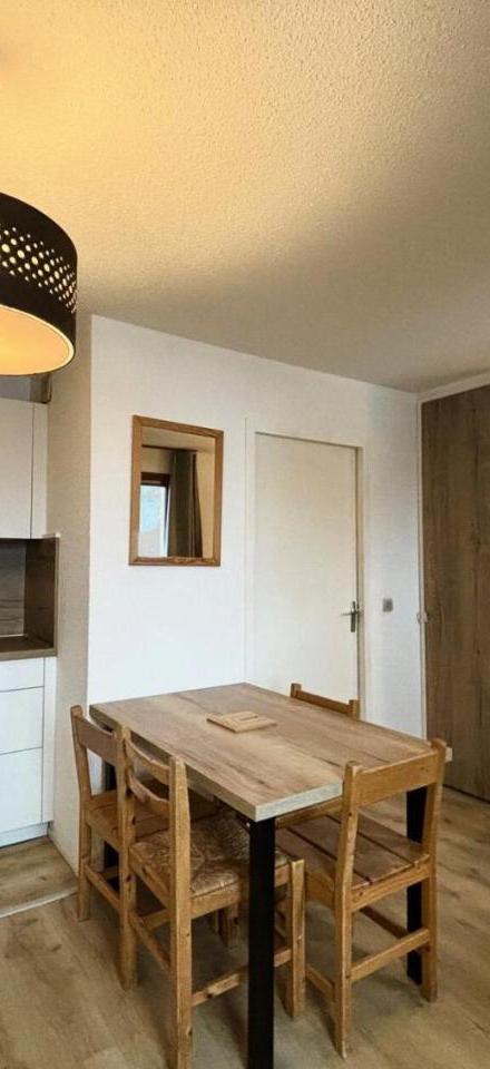 Studio – Residence Carlines I - Studio 4 Personnes Au Pied Des Pistes Aux Menuires Mae-5694