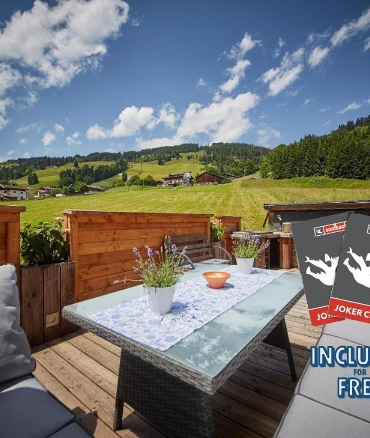 Four-Bedroom Deluxe Apartment (1 large bed) - Free WiFi – Saalbacher Perle 1 - Luxury Family Home