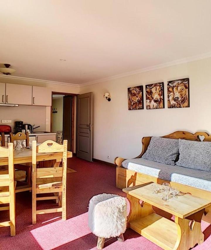 Appartement - Free WiFi – Residence Les Cristaux - Appartement de Standing Renove · Proche Des Pistes · Balcon · Sauna · Hammam · Wifi Mae-1164