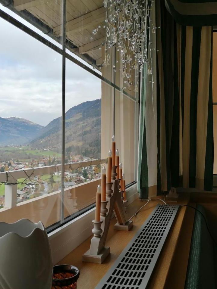 One-Bedroom Apartment (1 extra-large double bed) - Free WiFi – Belle View Gastein (Adults Only)