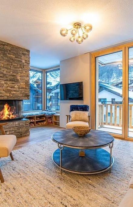 Saas-Fee Stylish Ski Apartment – billede 1