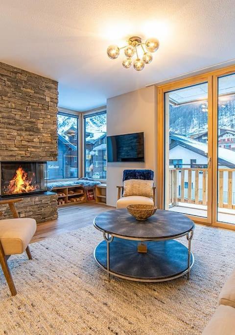 Saas-Fee Stylish Ski Apartment – Saas Fee