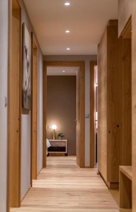 Saas-Fee Stylish Ski Apartment – billede 4