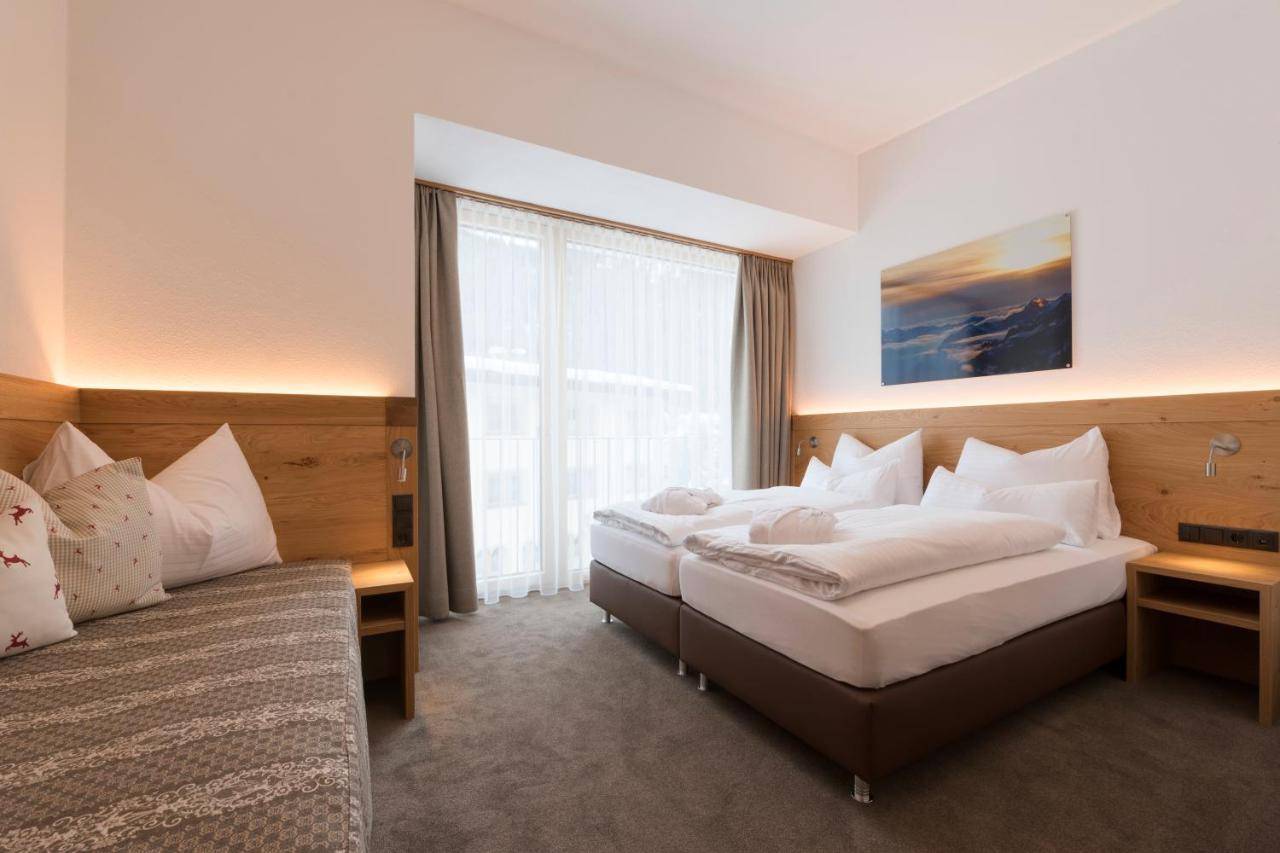Anthony's Peaks & Pillows, St. Anton