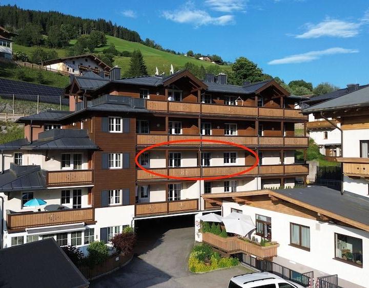 Comfort Apartment, 3 Bedrooms, Sauna, Mountain View (3 Queen Beds and 1 Twin Bunk Bed) – Apartment Iglsberg Top 6