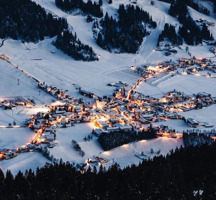 Apartment (2 Large Twin Beds) – Apartment in Tyrol Near Ski Area