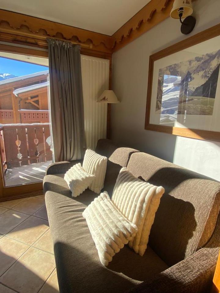 Two-Bedroom Apartment (1 large bed) - Free WiFi – Le Chamois Des Alpages de Reberty Ski Au Pied