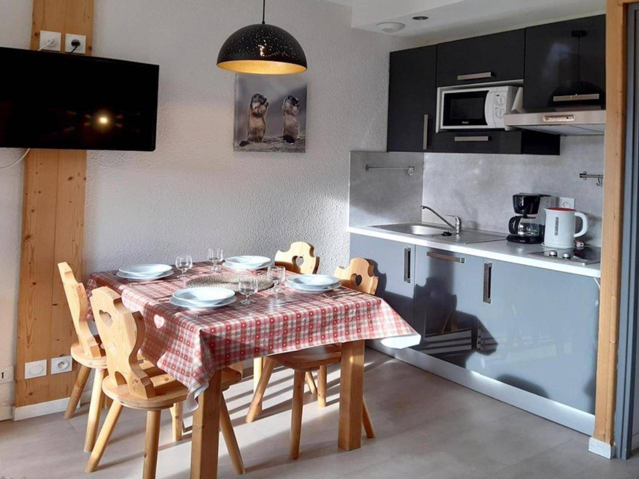 Studio Renove Au Pied Des Pistes Avec Balcon - Fr-1-344-933, Les Menuires