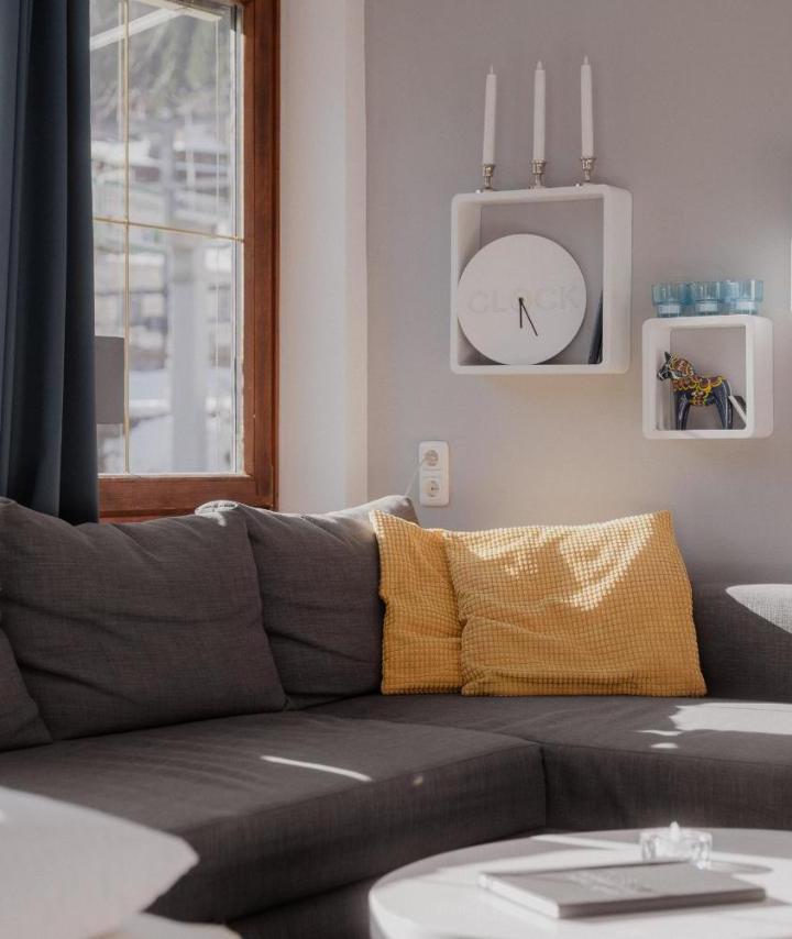 Two-Bedroom Apartment (2 sofa beds) - Free WiFi – Ski & Hike Apartment Asa, Bad Gastein Center, Family And Friends