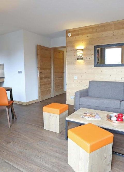 Apartment in France with SPA And Pool – Les Menuires