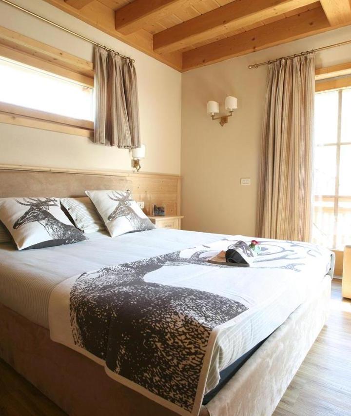 Chalet (1 large bed) - Free WiFi – Chalet Larice