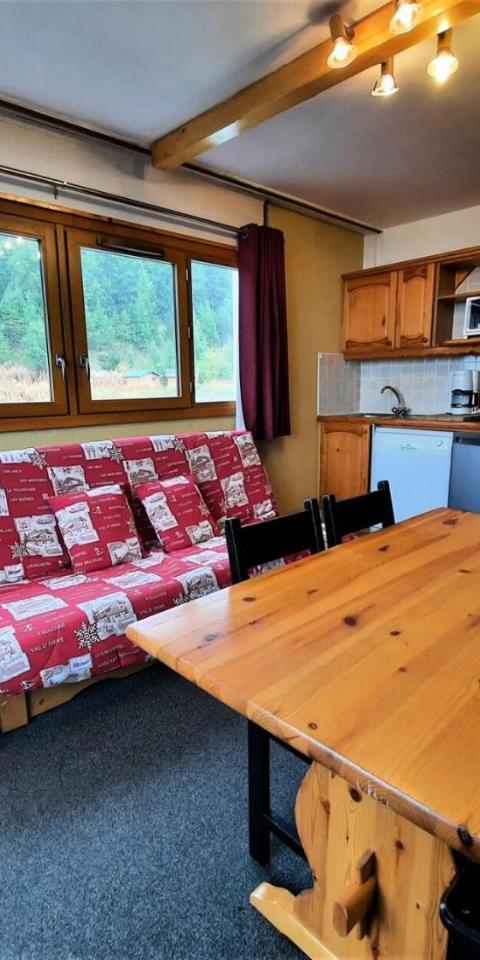 Residence Charmette - Appartement 5 Personnes Ski Aux Pieds Aux Menuires Mae-4974 – Les Menuires