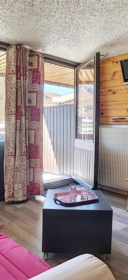 Studio – Studio Renove Au Centre, Balcon, Pres Des Remontees - Fr-1-344-607