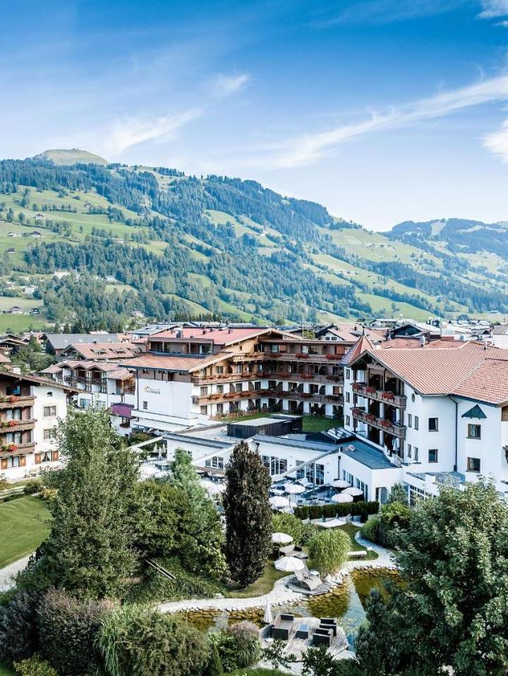 Apartment with Balcony - Annex (no barrier-free access) (1 sofa bed, Bedroom#1: 1 single bed and 1 large bed) - Free WiFi – Landhotel Schermer