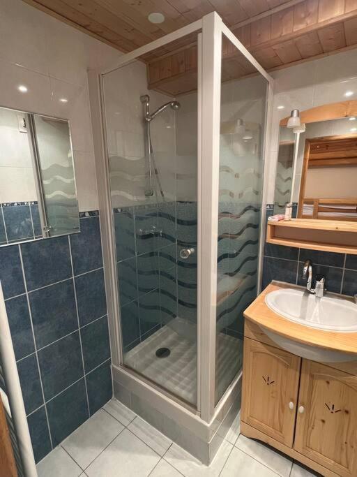 Glaciers / 4 Persons Apartment – bild 3