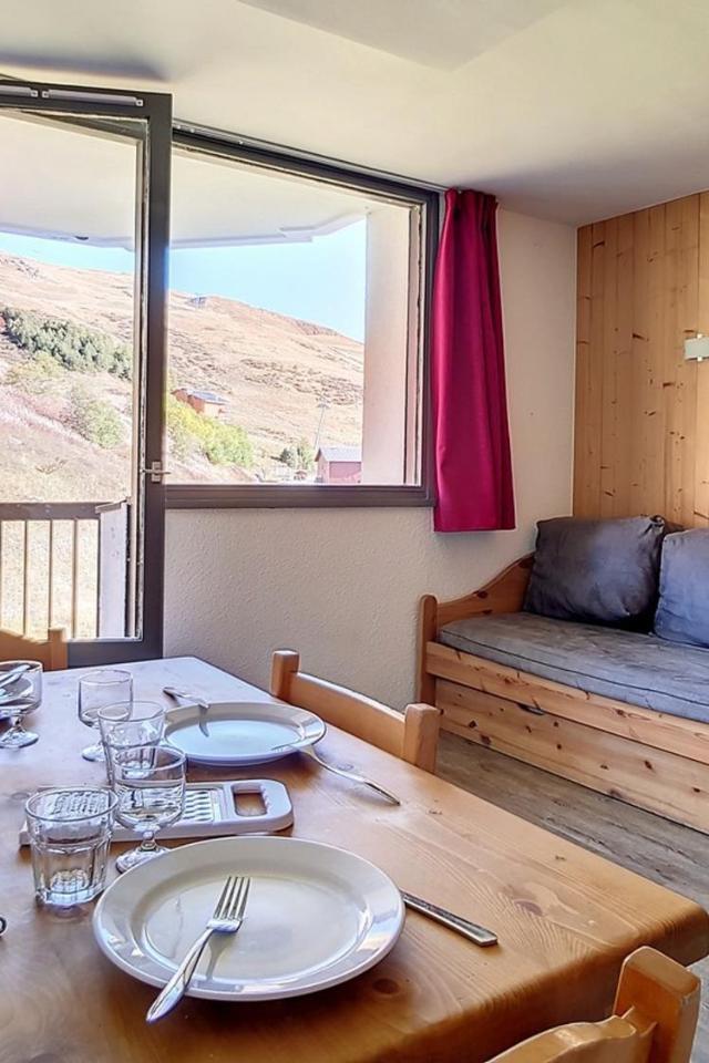 Studio Renove Proche Pistes Avec Balcon Aux Menuires - Fr-1-344-872