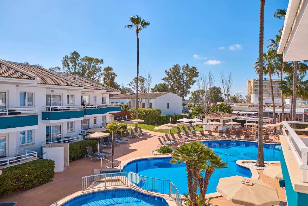 Universal Aparthotel Elisa, Alcúdia