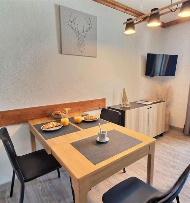 Super Studio - Piscine - Parking Couvert - Pied Des Pistes – billede 9