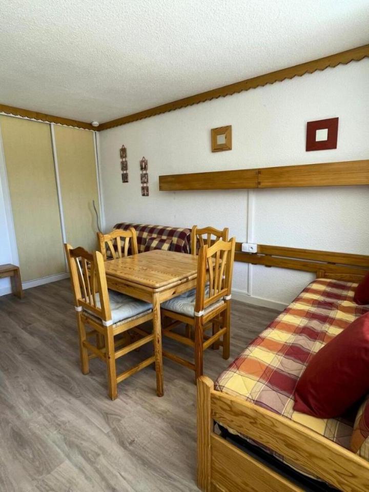 Studio – Residence Chaviere - Studio 4 Pers a la Croisette - Vue Sur Les Pistes - Acces 3 Vallees Mae-5464