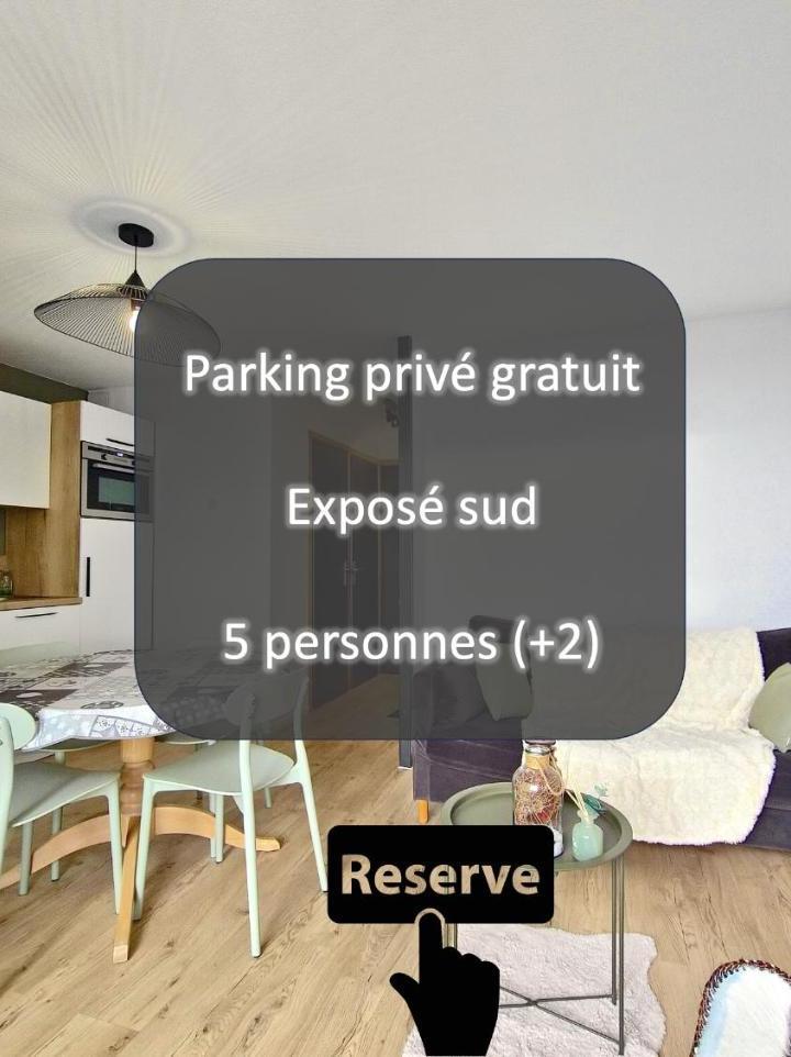 Two-Bedroom Apartment (1 bunk bed) – Nouveau ! Studio Renove Design