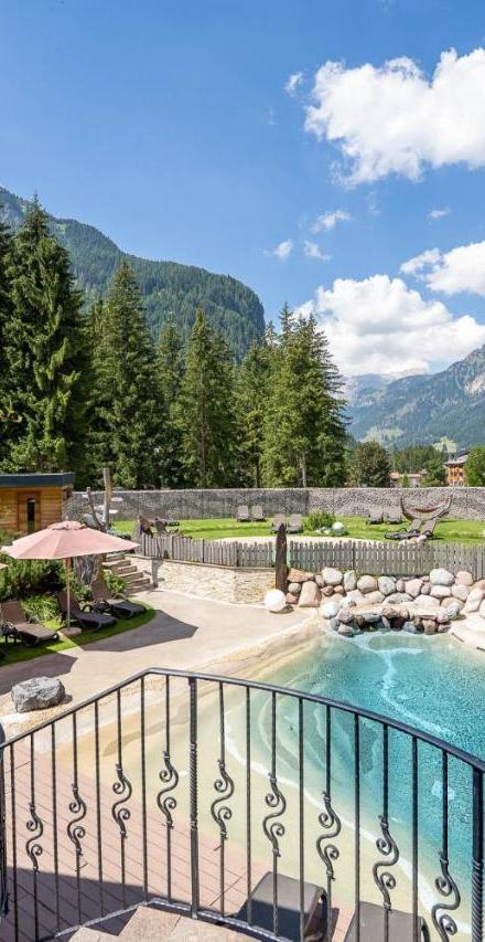 Hotel Croce Bianca Leisure & SPA Hotel – billede 1