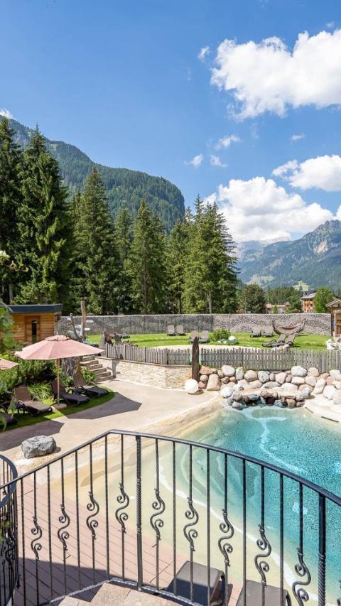 Hotel Croce Bianca Leisure & SPA Hotel – Canazei