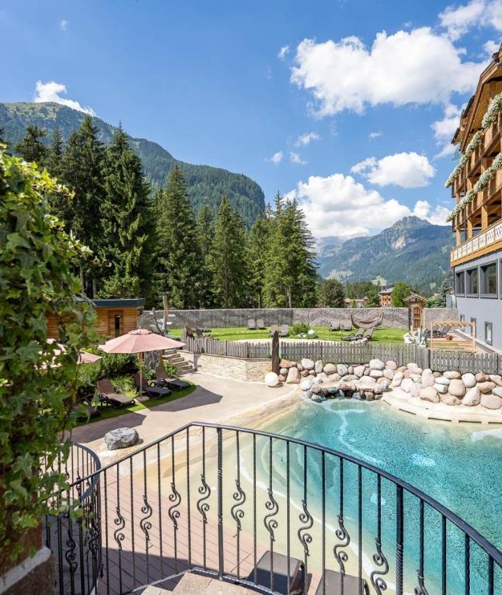 Comfort Double or Twin Room (2 Twin Beds or 1 Double Bed) – Hotel Croce Bianca Leisure & SPA Hotel