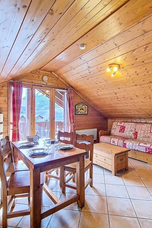 Residence Hameau Des Airelles - Appartement Mansarde. Proche Des Pistes. Balcon. Piscine Mae-2583