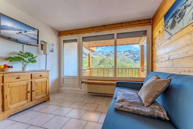 Slope Side Studio with Mountain Views – billede 4