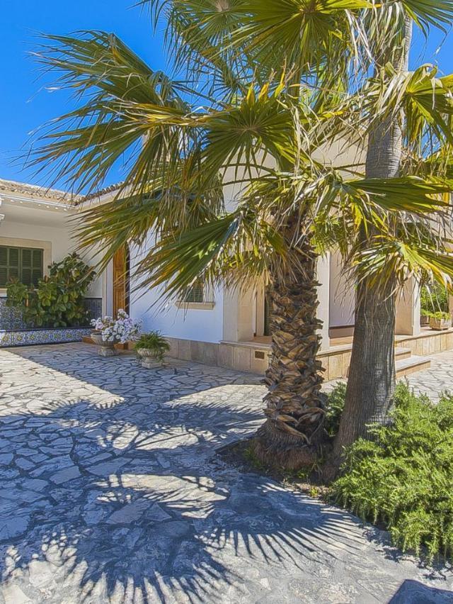 Villa Anecs
