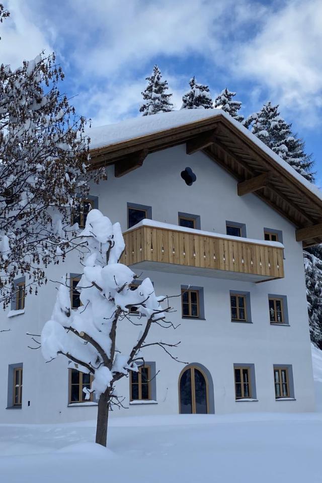 Chalet Silver Fox