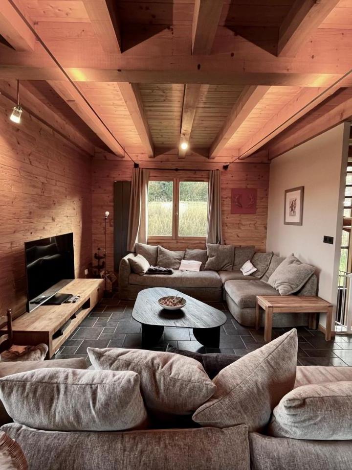 Superior Chalet (1 large bed) - Free WiFi – Chalet Sequoia, Pour 14, Familial, Cozy, Tout Confort