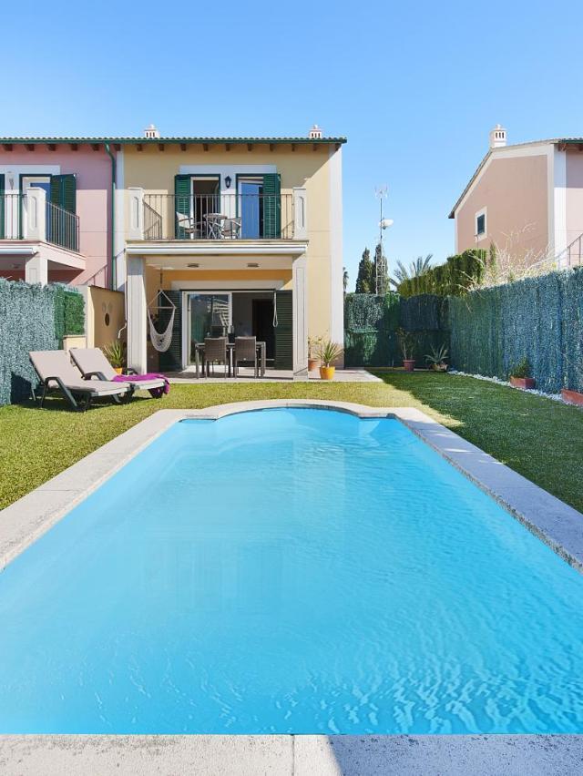 Villa Syrah