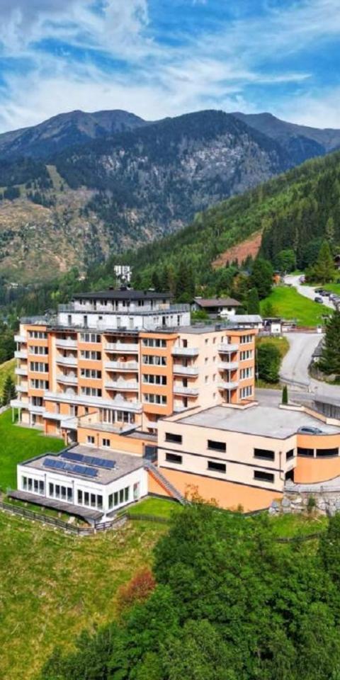 Panorama SPA Lodges Das.Schiller – Bad Gastein