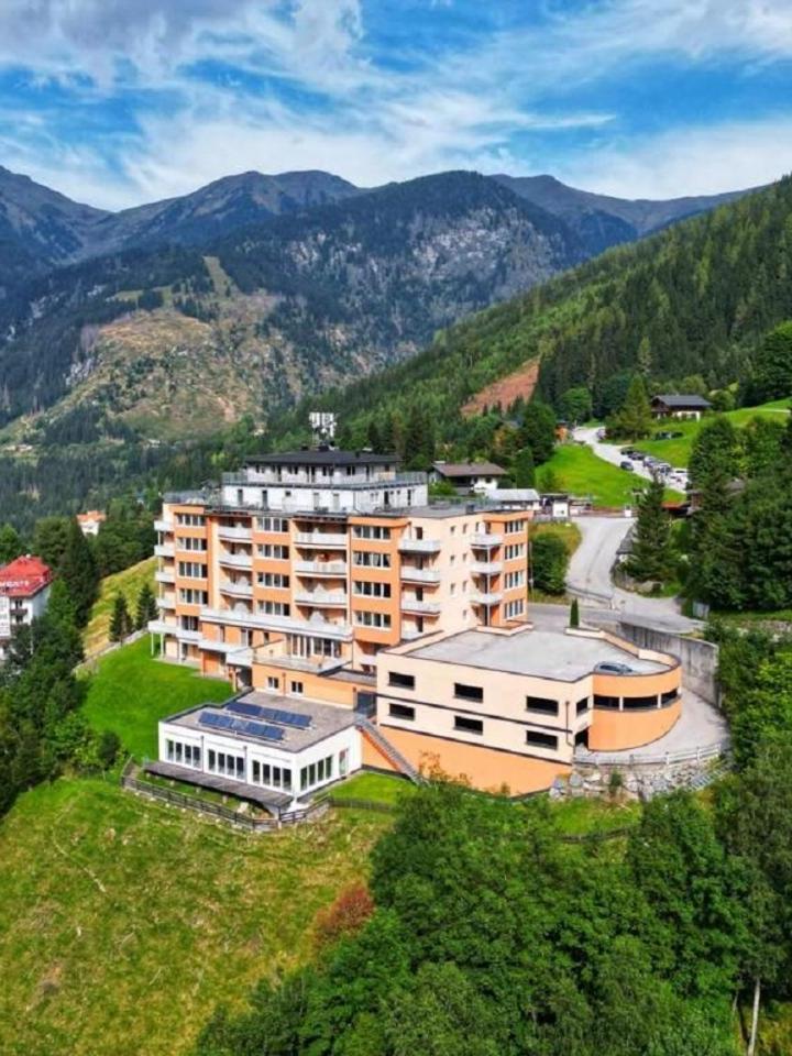 Presidential Suite - Free WiFi – Panorama SPA Lodges Das.Schiller