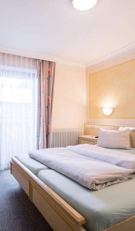Spacious Apartment in Salzburg Near Ski Area – billede 4