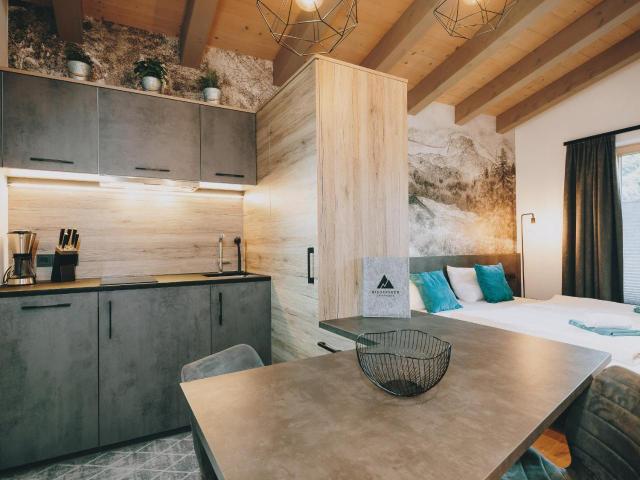 Studio Niederseer by We Rent, Jokercard Included – billede 9