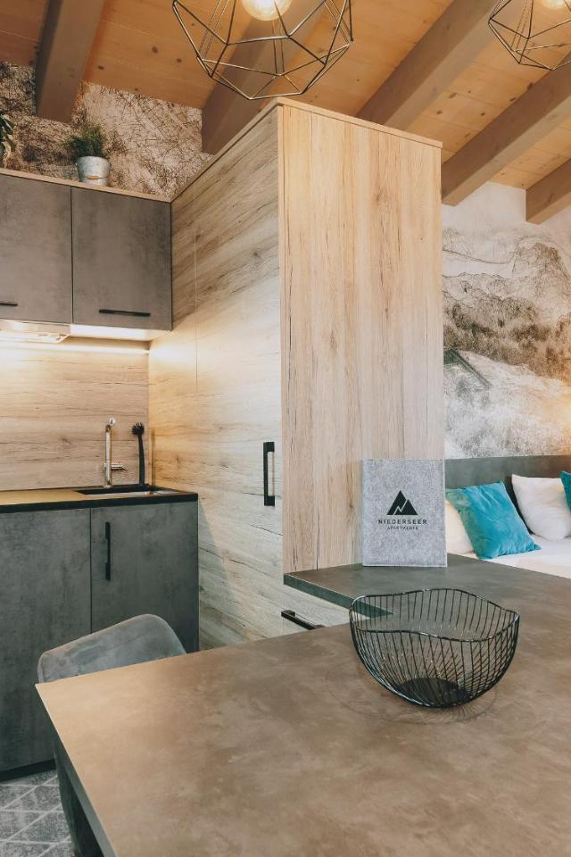 Studio Niederseer by We Rent, Jokercard Included – billede 9